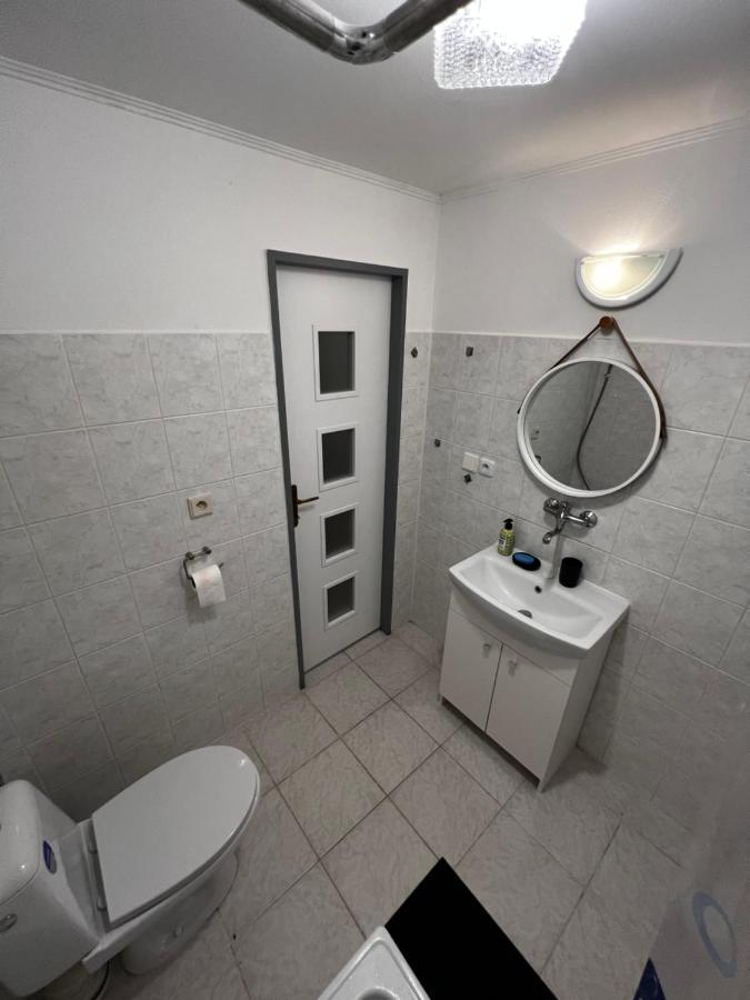 Mlynsky Ostrov Apartment 2 Zdice Экстерьер фото